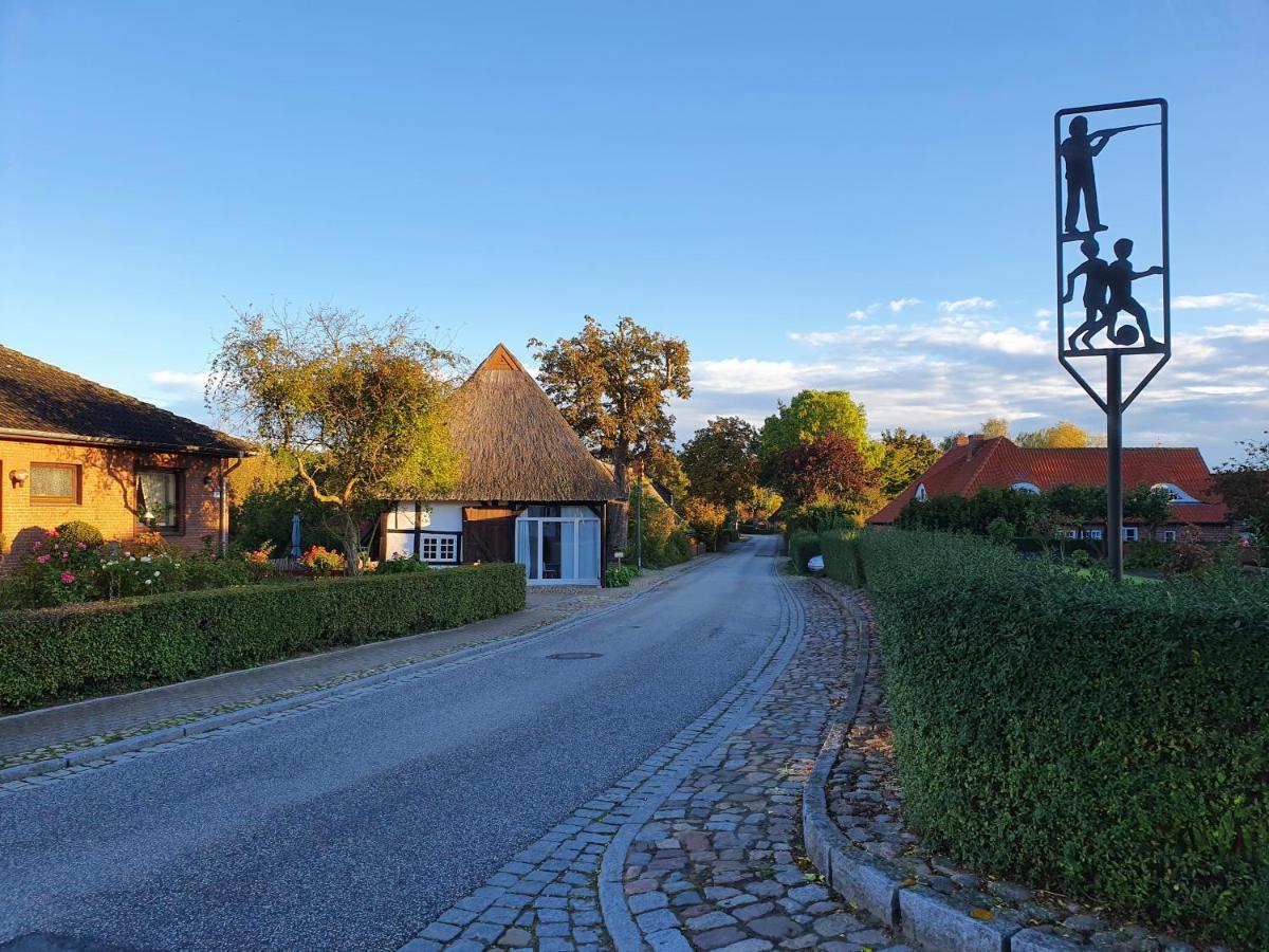 Ostssespitze Villa Riepsdorf Dış mekan fotoğraf
